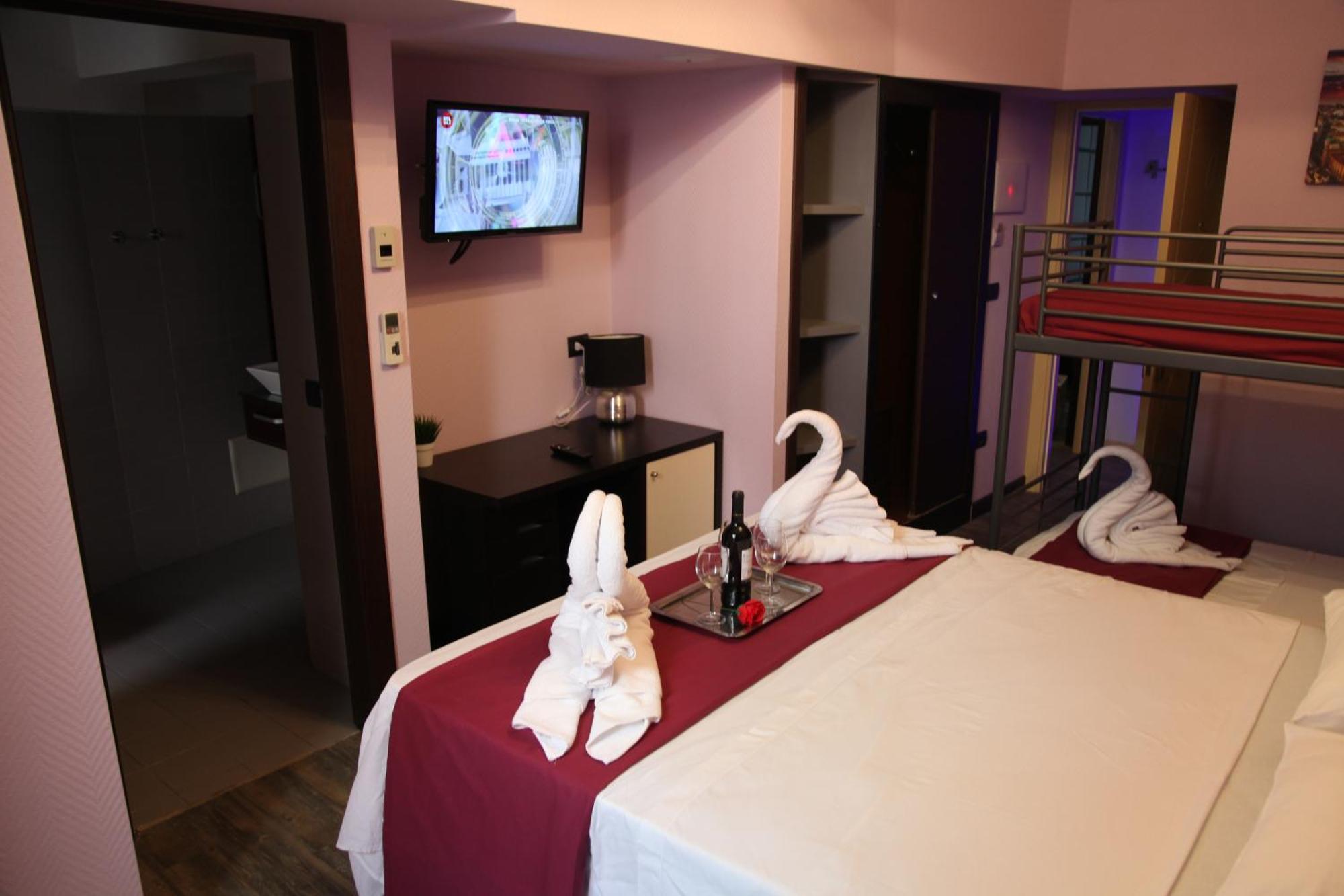 Dolce Vita Rooms Neapel Exteriör bild