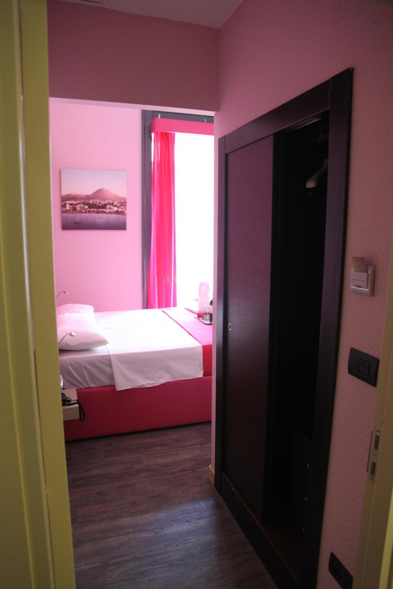 Dolce Vita Rooms Neapel Exteriör bild